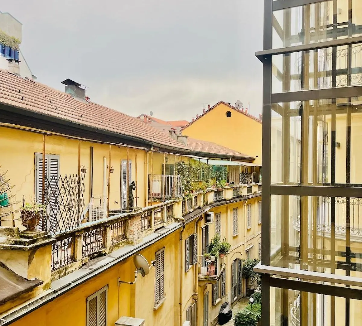 Milan Vercelli Comfort Home 0*,  Italië